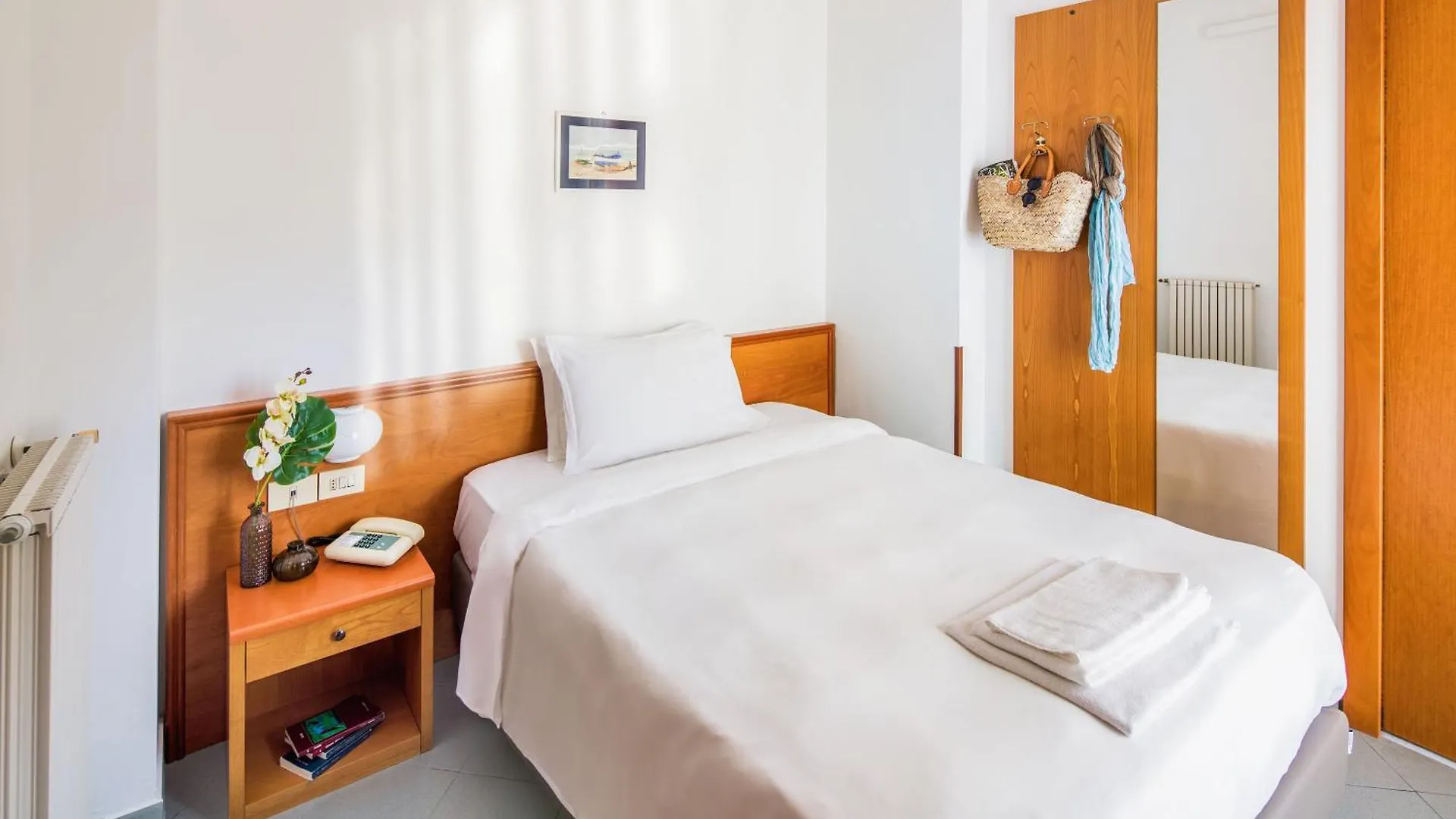 ***  Hotel Tritone Laigueglia Italy
