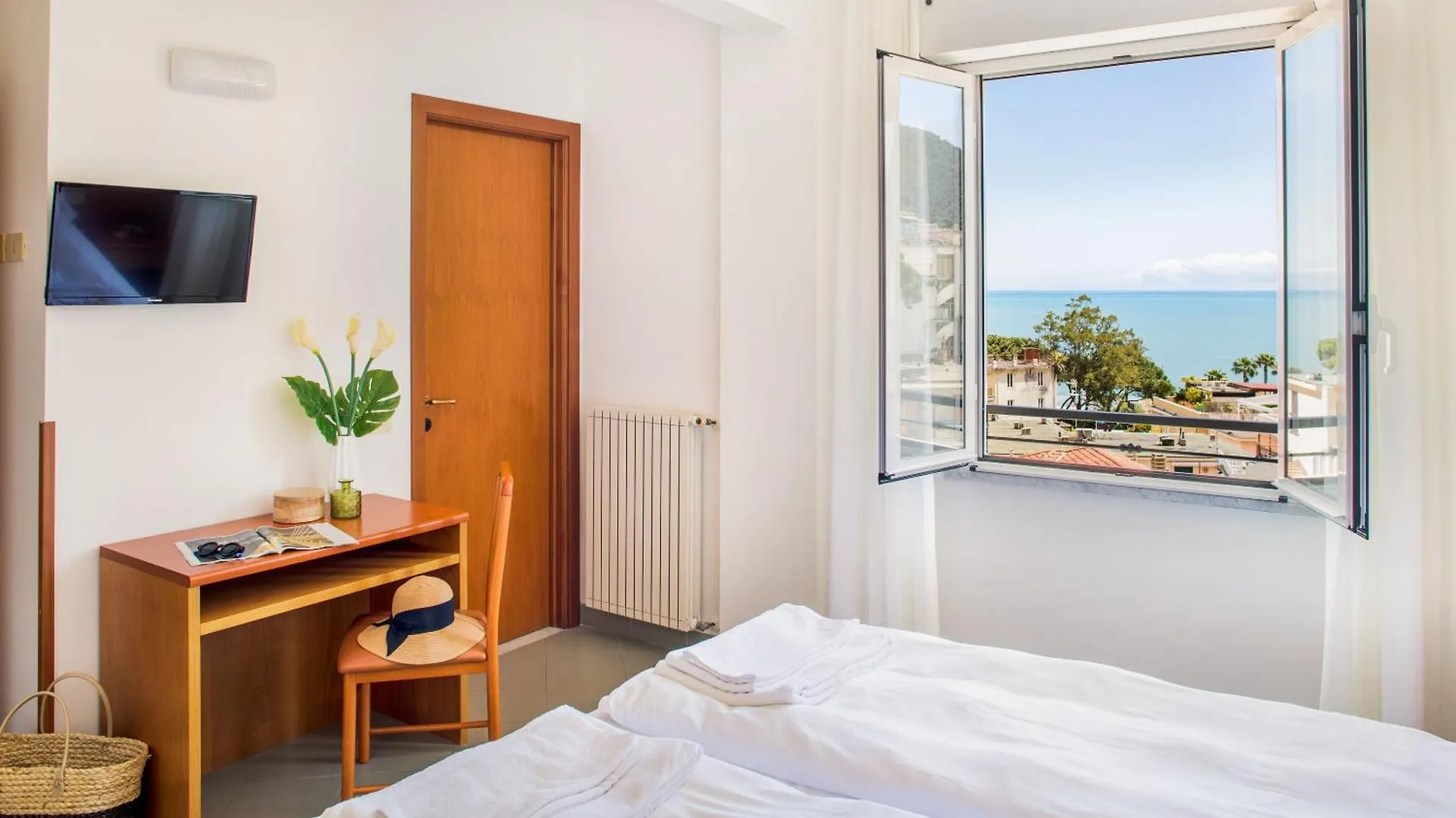 Hotel Tritone Laigueglia