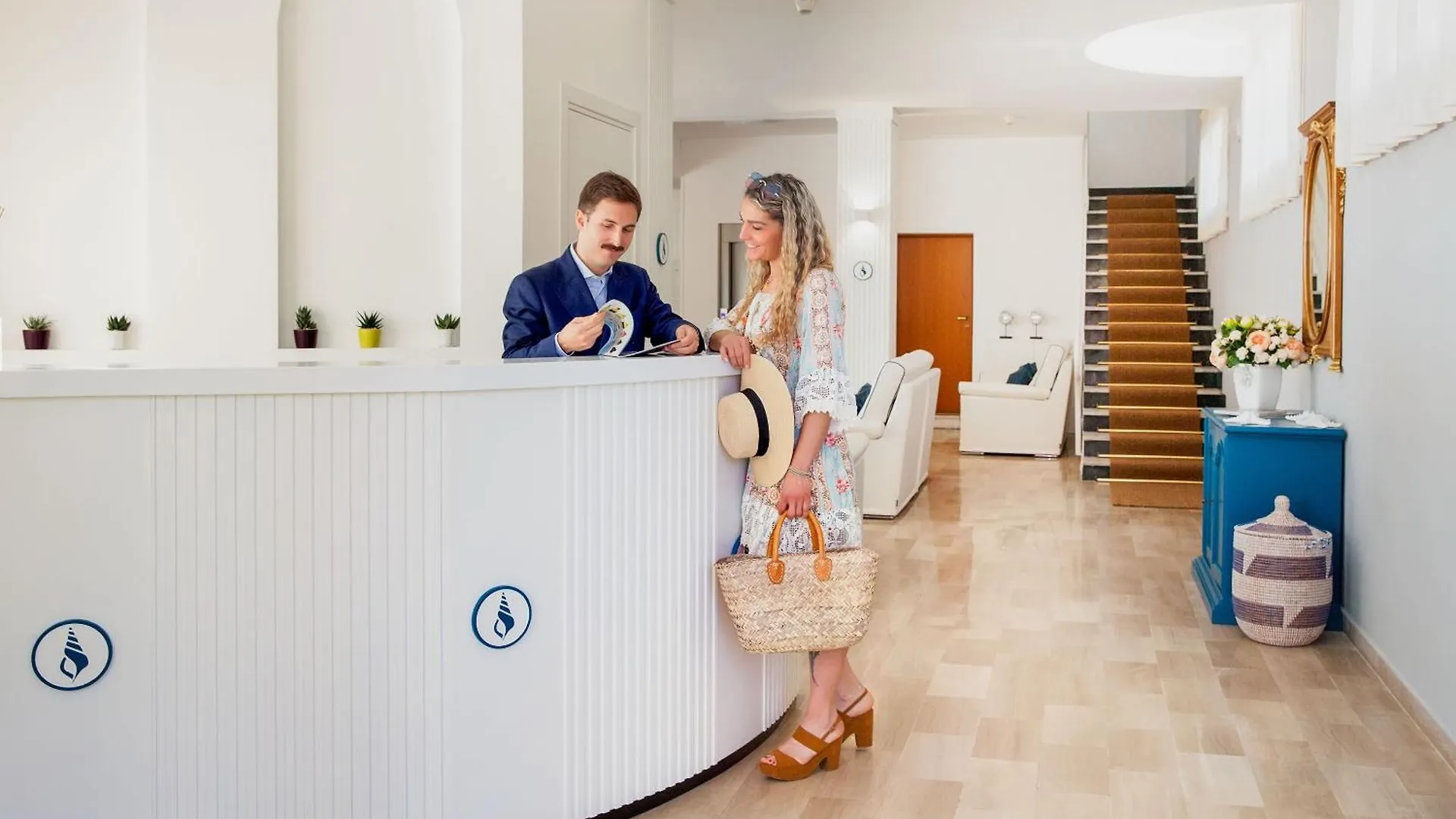 Hotel Tritone Лайгуэлья Италия